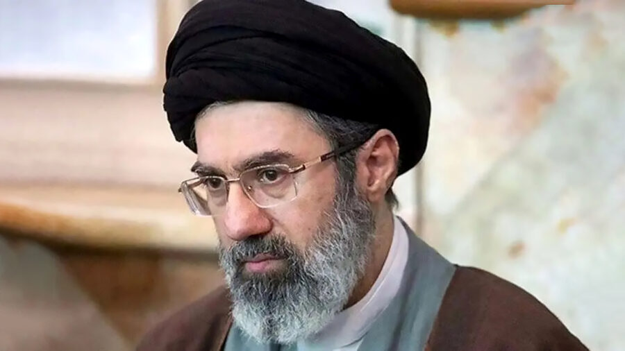 رهبر انقلاب‌اسلامی: انتقام خواست ملّت ما است و به‌طور حتمی باید صورت بگیرد