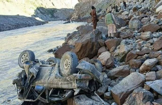 ۱۹ کشته و زخمی در دو رویداد ترافیکی در بادغیس و بدخشان