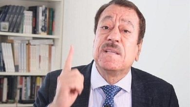 عطوان: نتانیاهو با ناامیدی مراسم تشییع رهبر شهید امت را تماشا میکند
