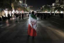 شب عاشقان بیدل، چه شبی دراز باشد تو بیا کز اول شب، در صبح باز باشد
