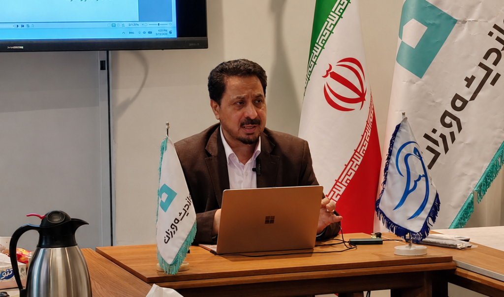 دکتر عباسی: ایران با وجود تحریم‌ها، میزبان‌ترین کشور برای مهاجرین است