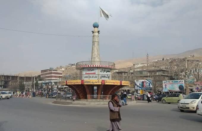 ۸ کشته و زخمی در برخورد دو موتر مسافربری در بغلان