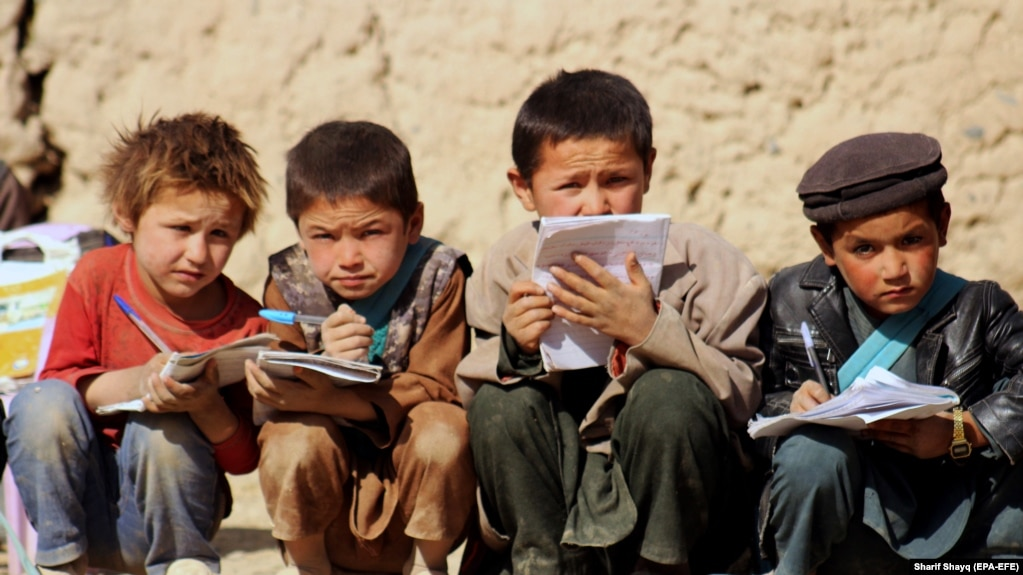 سلامت روان کودکان؛ سنگ‌بنای بازسازی اجتماعی افغانستان