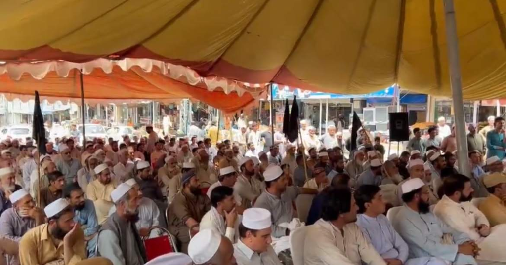 بسته ‌ماندن تورخم؛ معترضان خواهان برکناری وزیر اعلای خیبرپختونخوا شدند