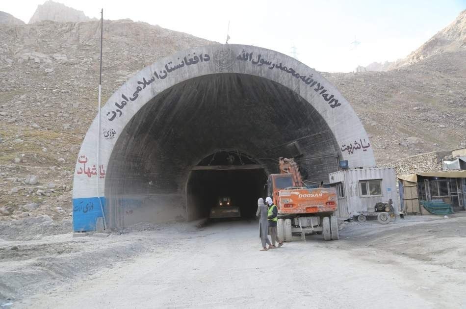 بازسازی شاهراه سالنگ پیش از زمستان تکمیل می‌شود