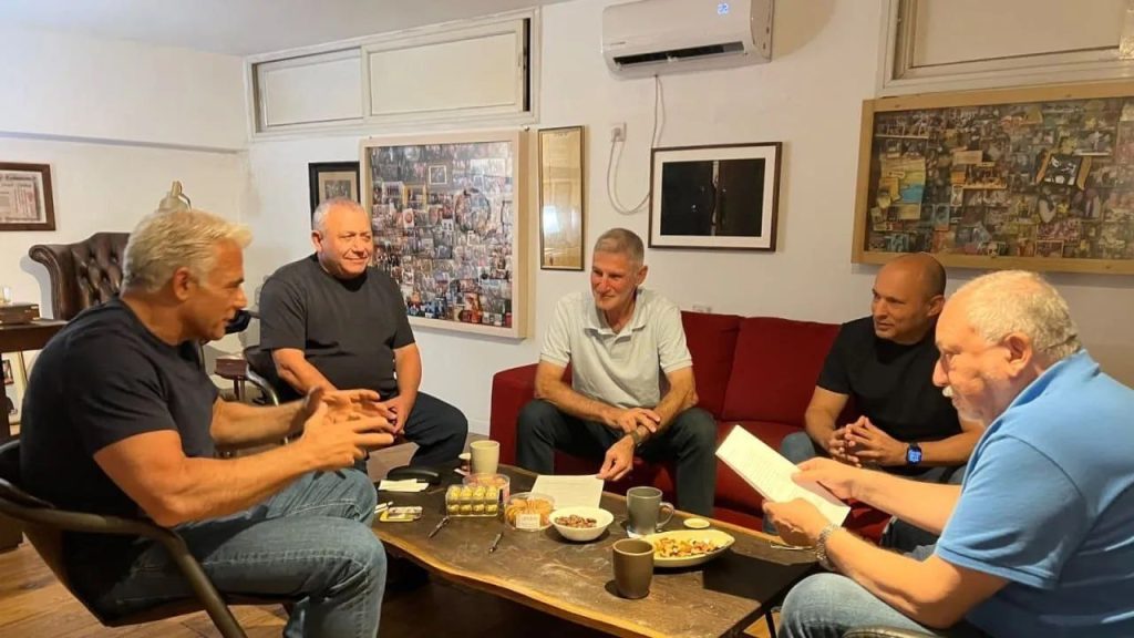 احزاب مخالف نتانیاهو برای انتخابات اسرائیل پیمان همکاری امضا کردند