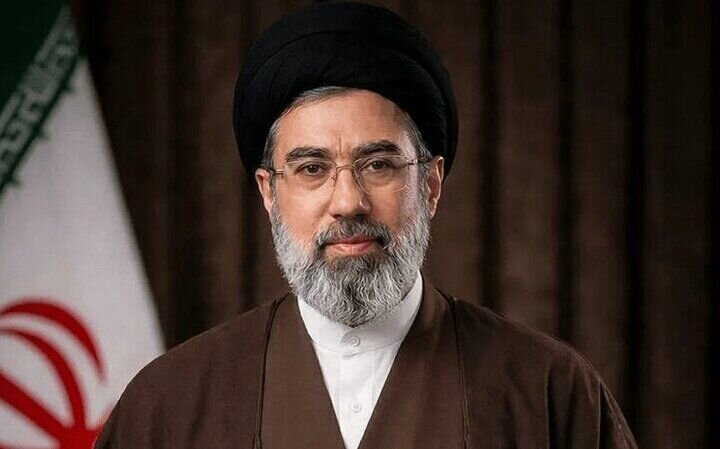 رهبر انقلاب اسلامی: پاسخ به هر تهدید دشمن، باید فوری، اثرگذار و بدون محدودیت جغرافیایی باشد