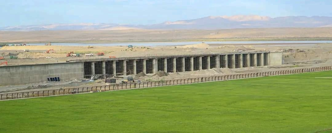 آب قوش‌تپه، ریگزارهای خشک را به پوشش سبز تبدیل کرد