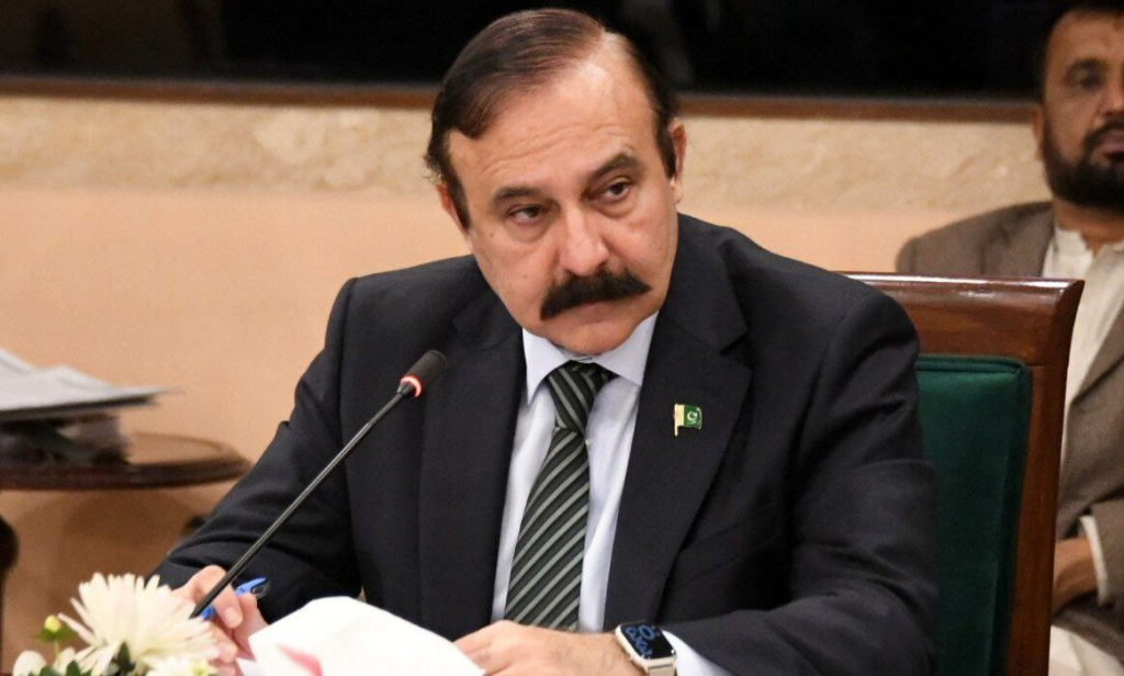 وزیر امور پارلمانی پاکستان: حق انجام اقدامات تلافی جویانه در خاک افغانستان برای ما محفوظ است