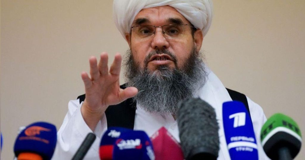دلاور: طالبان مخالفان را طرف مذاکره نمی‌داند و آموزش دختران ممنوع می‌ماند